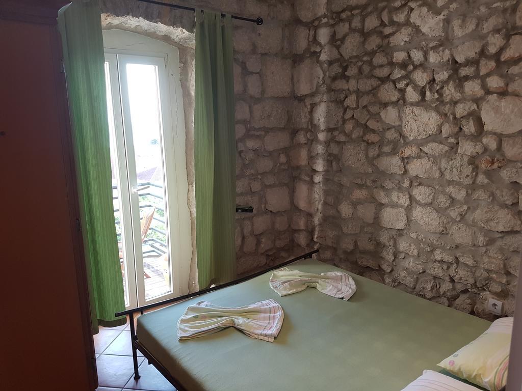 Apartments Mirela Gradac  Luaran gambar