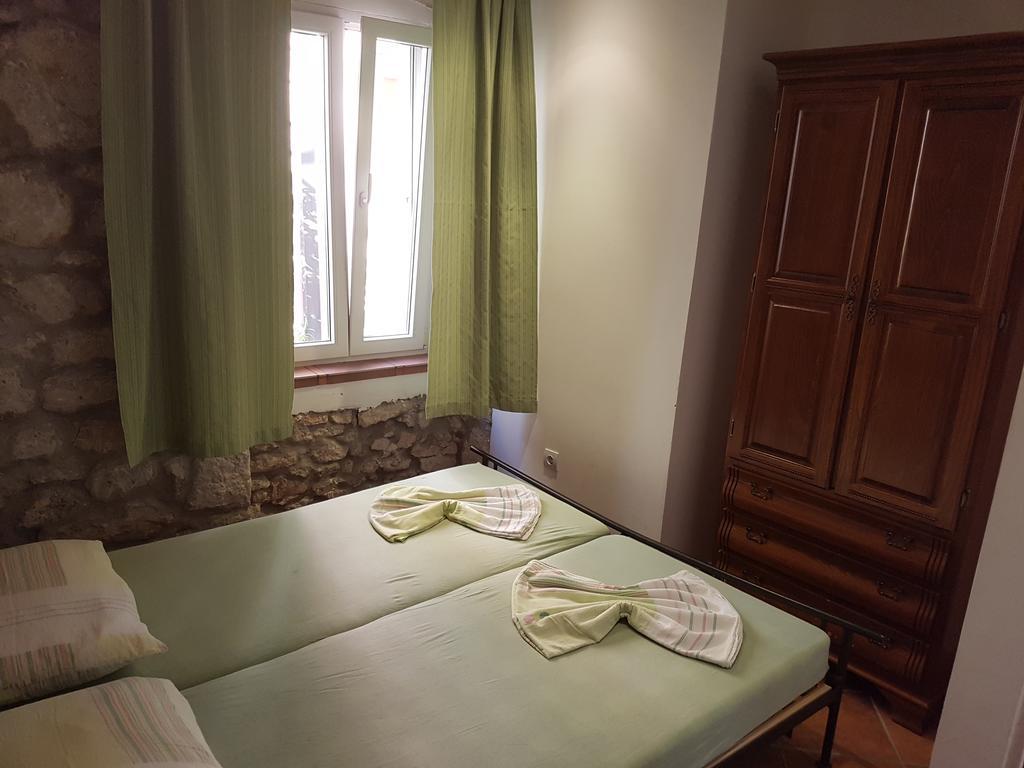 Apartments Mirela Gradac  Luaran gambar